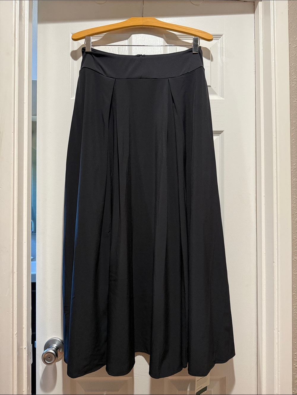 Halara- Black A-Line Maxi Skirt - Women